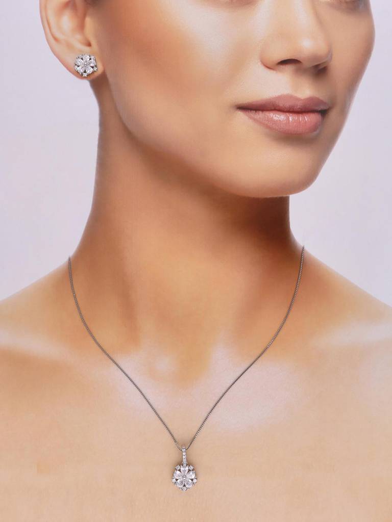 Sterling Crystal Cut Floral Pendant With Chain & Earrings Set : PSCP154-S-NA