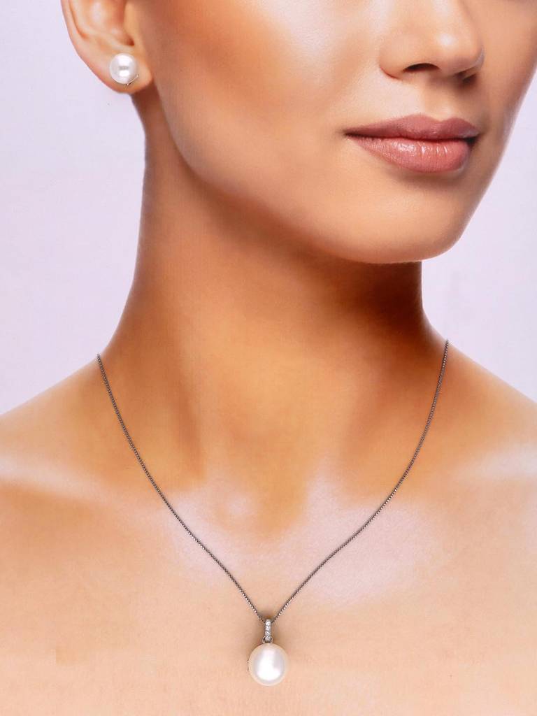 Sterling Royal Shimmer Pearl Pendant With Chain & Earrings Set : PSCP186-S-NA