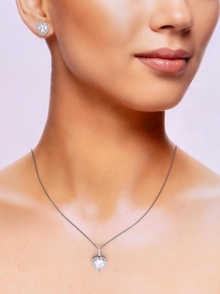 Sterling Silver Chic Heart Pendant With Chain Set : PSCP290-S-NA