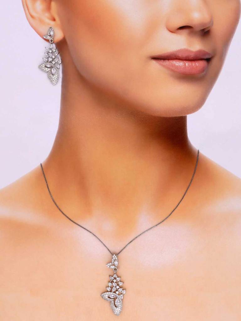 Sterling Sparkling Saga Pendant With Chain & Earrings Set : PSST135-S-NA