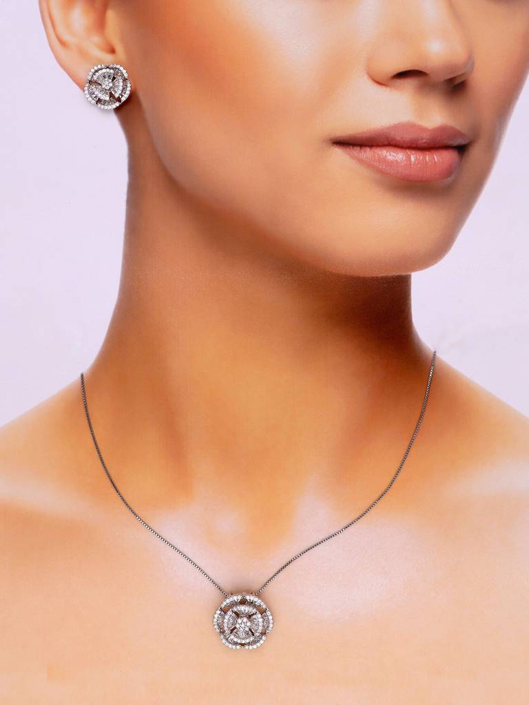 Sterling Crystal Blooms Pendant With Chain & Earrings Set : PSST159-S-NA