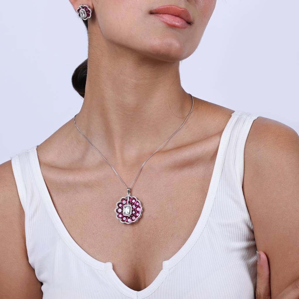 Majestic Blossom Silver Necklace Set : PS256