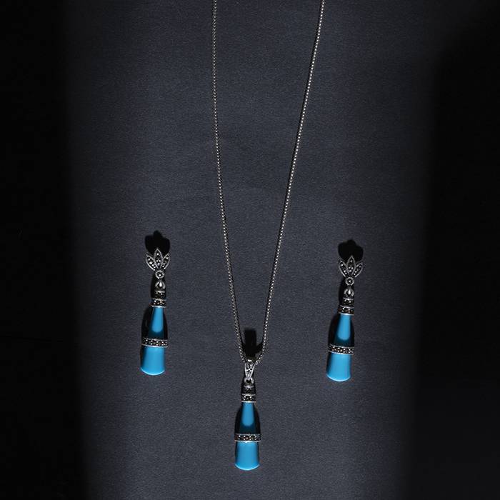 Glitz Dangle Pendant Set