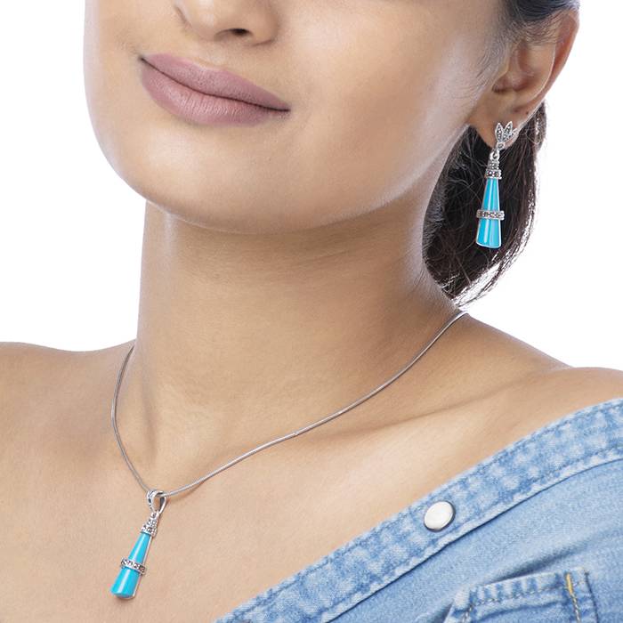 Glitz Dangle Pendant Set