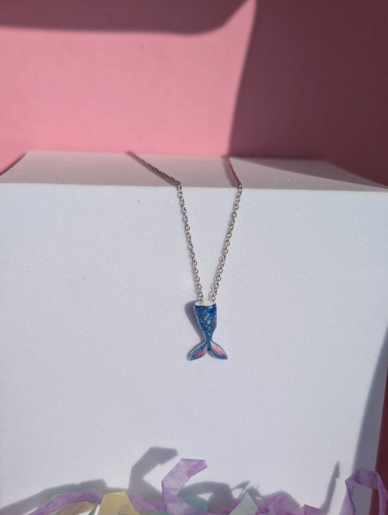 925 Silver Hypoallergenic Mermaid Tail Pendant With Link Chain With Link Chain : D1016MermaidTailPendant