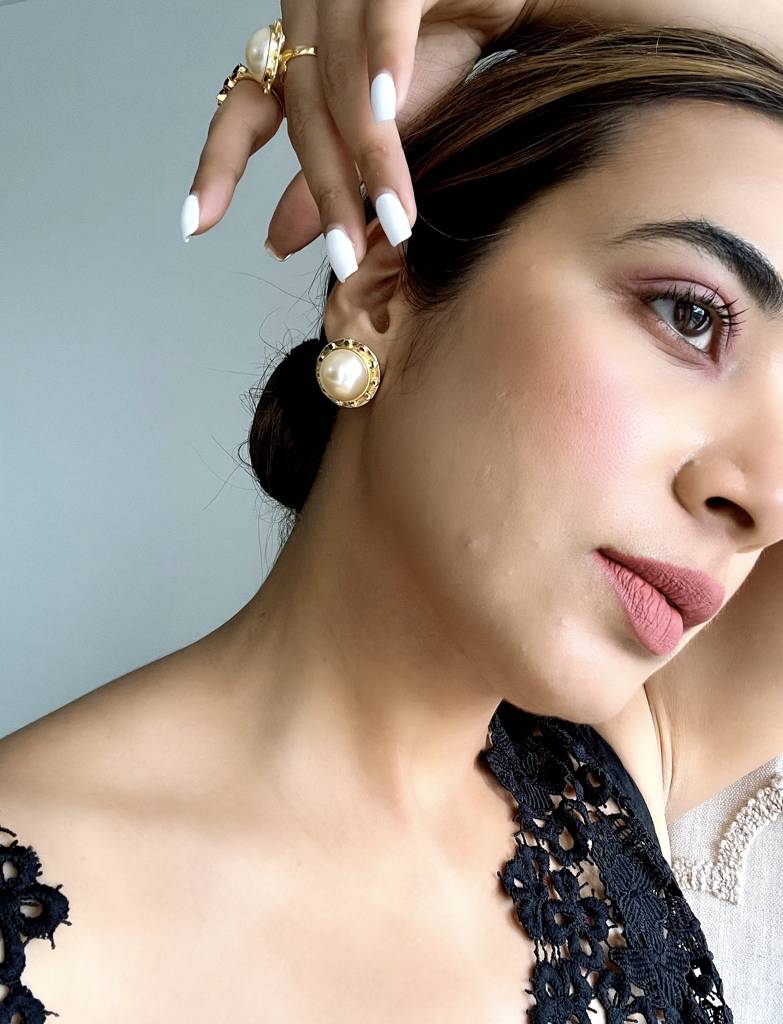 Pearl Luxe Studs