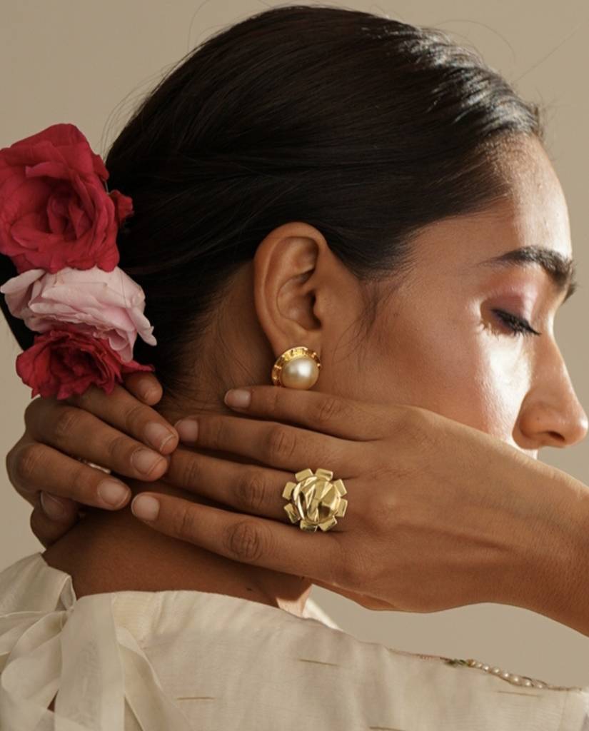Pearl Luxe Studs