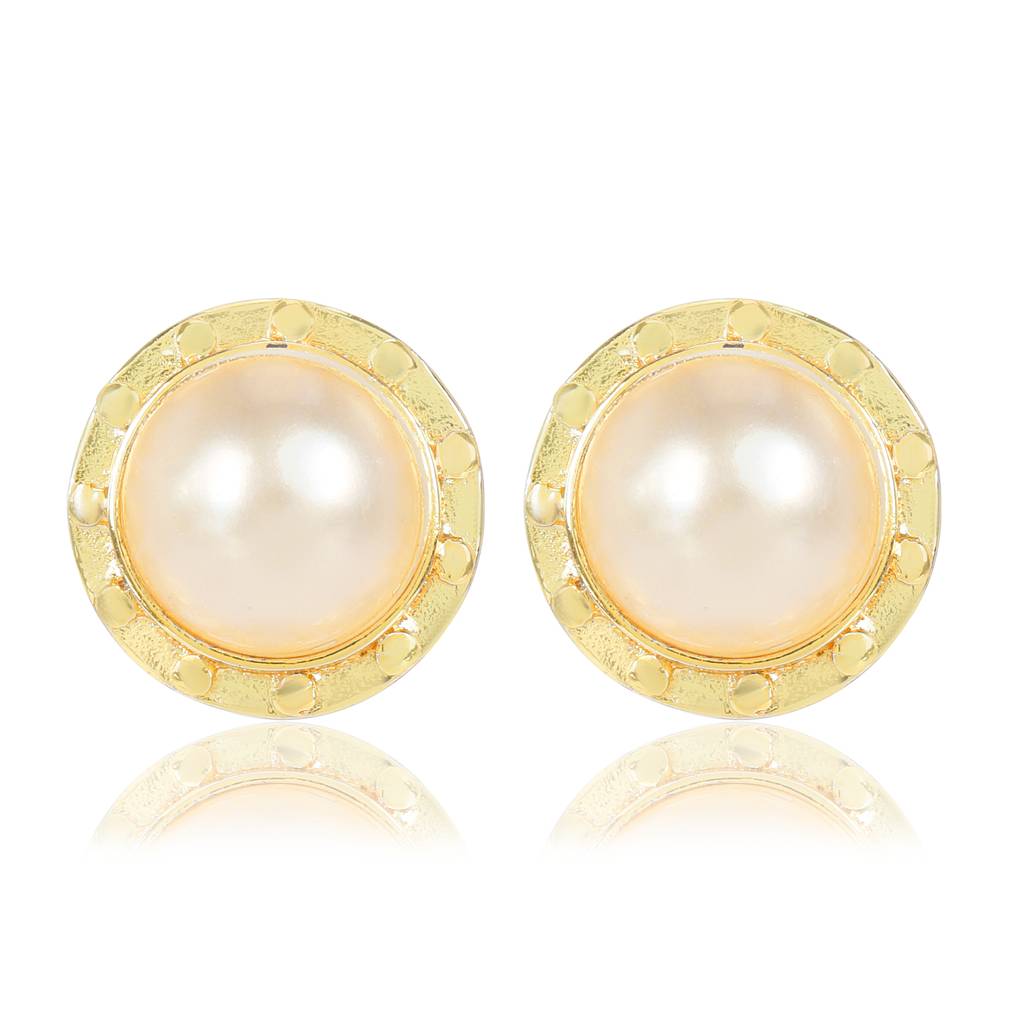 Pearl Luxe Studs
