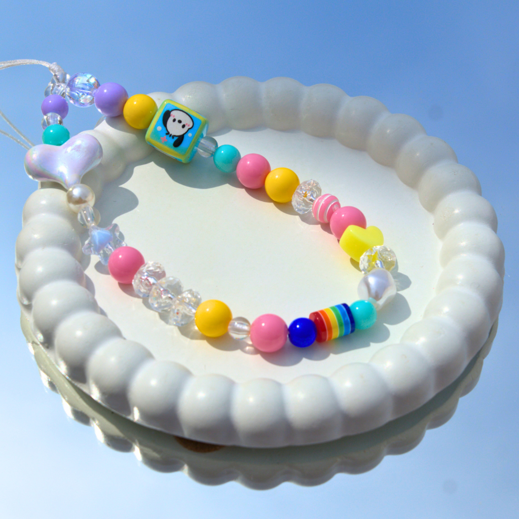 Playful Snoopy Phone Charm Strap : PC001