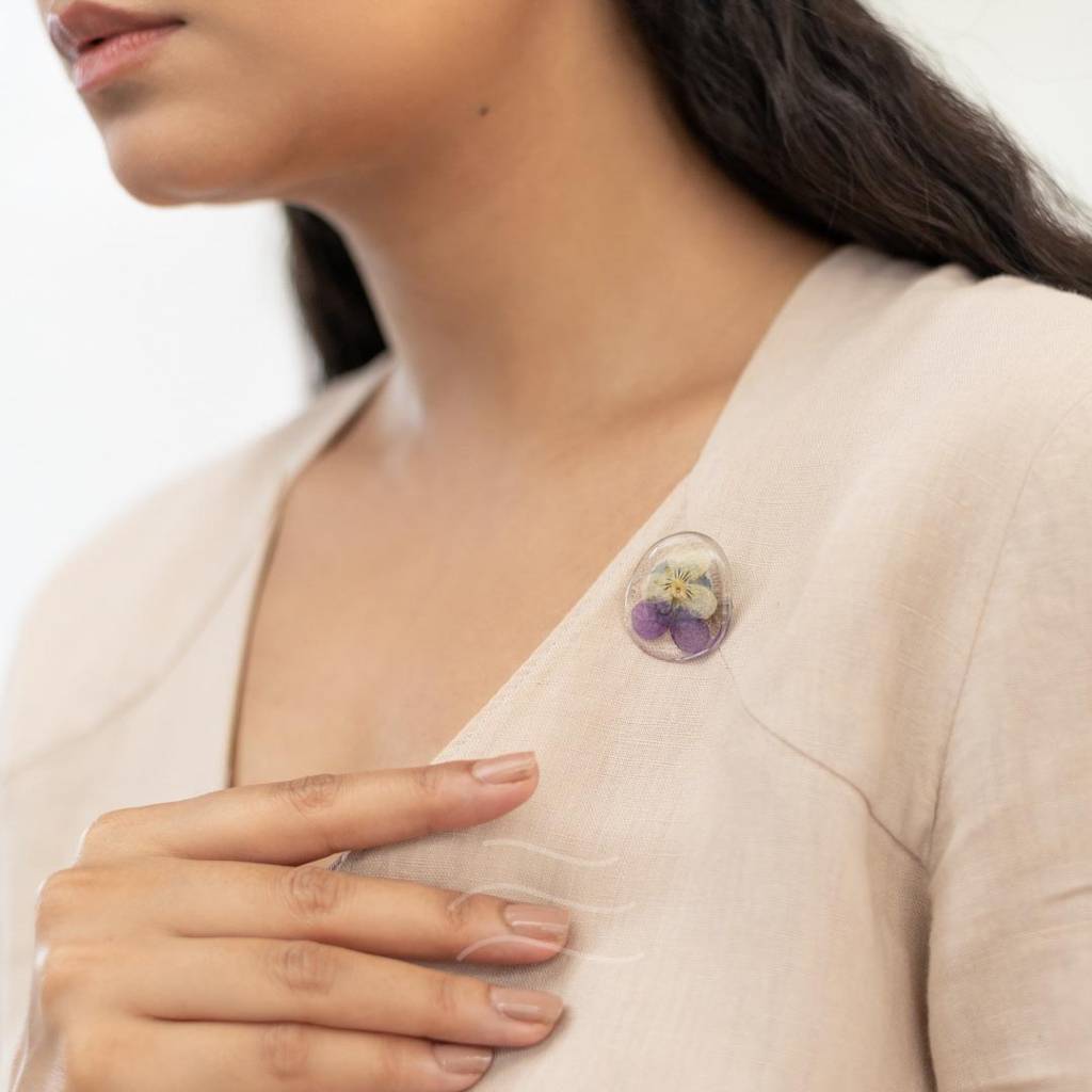 Plush Pansy Pin : LA-PP-PL