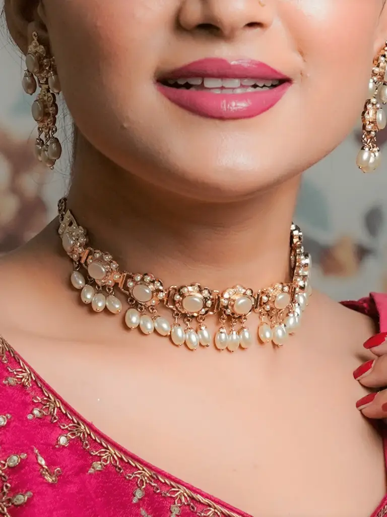Ahalya Jadau Choker With Earrings (Necklace And Earrings Set) - Pearl White : QJ012157
