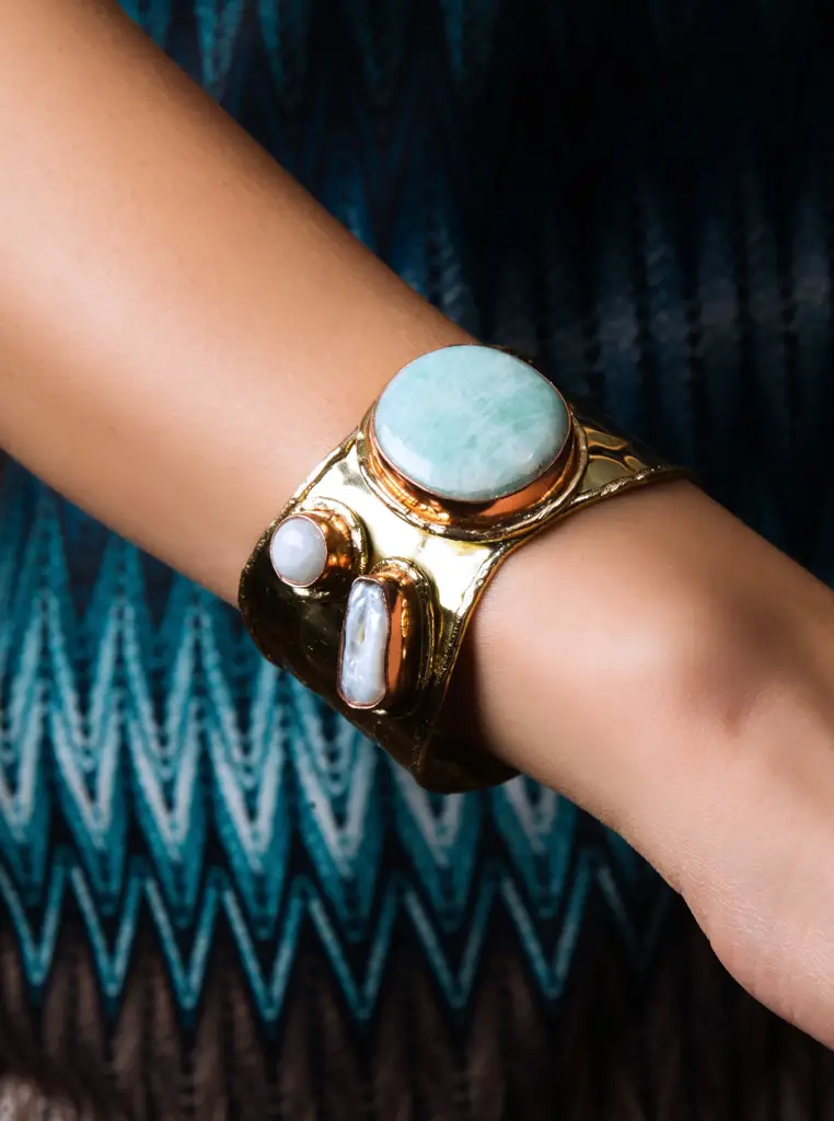 Opulent Vintage Native American Navajo Rhombus Turquoise Coral Sterling Silver Bracelet Opulent Vintage Native American Navajo Rhombus Turquoise Coral Sterling Silver Bracelet