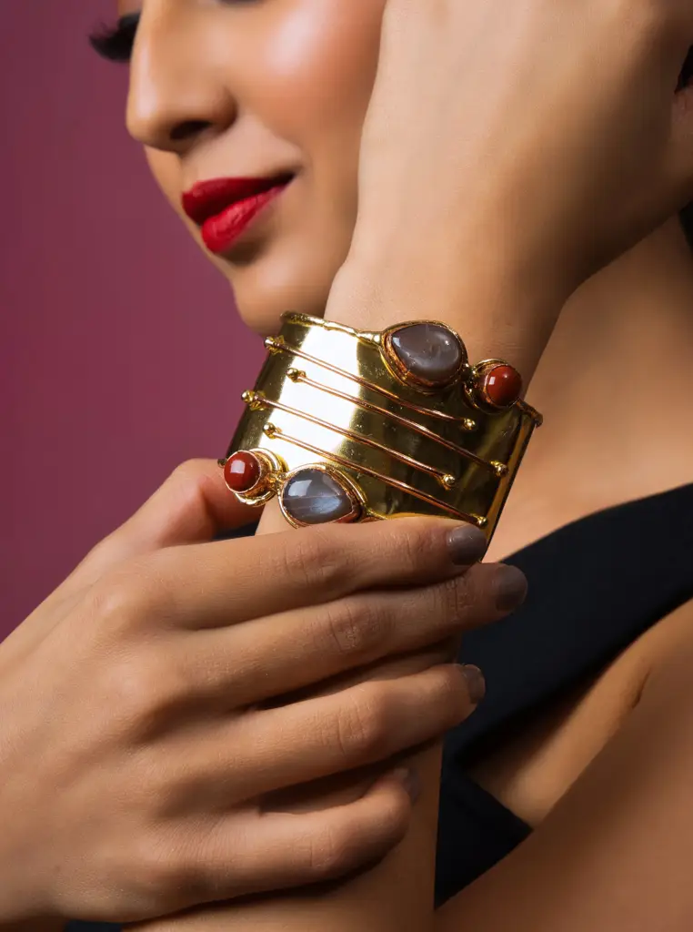 Gold Plated Garnet Jaspar Cuff : SKQJ031