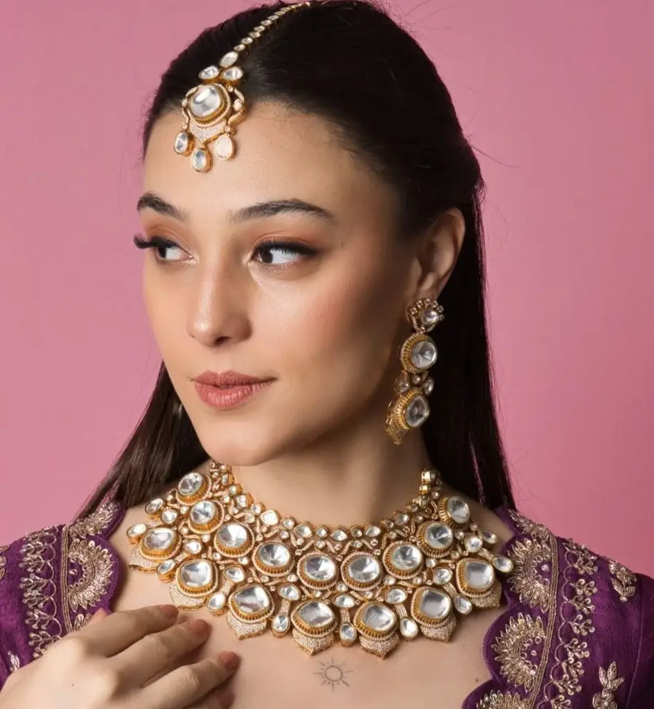 Aishwarya Big Polki Real Look Alike Bridal Set - With Earrings & Maangtikka : RMQJ0061