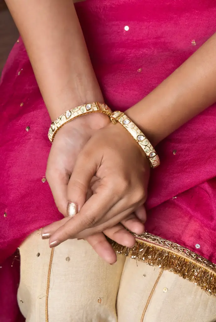 Cream Elegance Meenakari Bangles - Openable : RMQJ0068