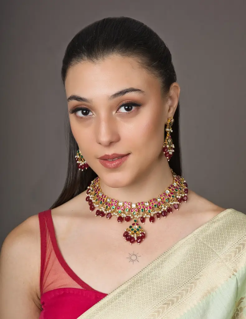 Bridesmaid'S Red Kundan Choker Set - With Earrings : RMQJ0102