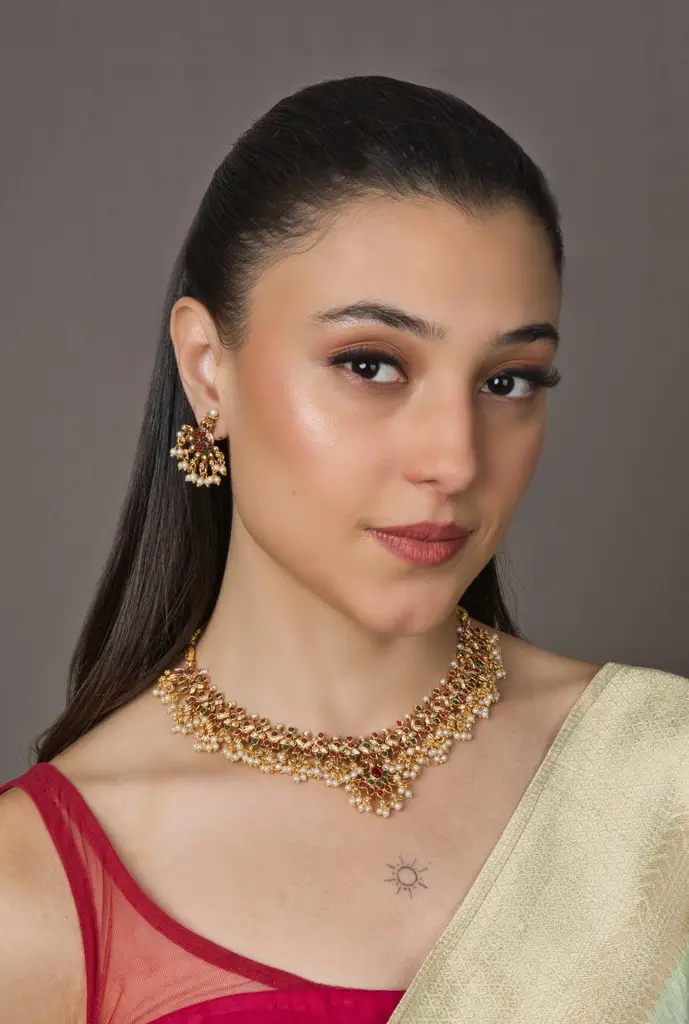 Multicolor Temple Choker Set With Earrings : ASQJ117