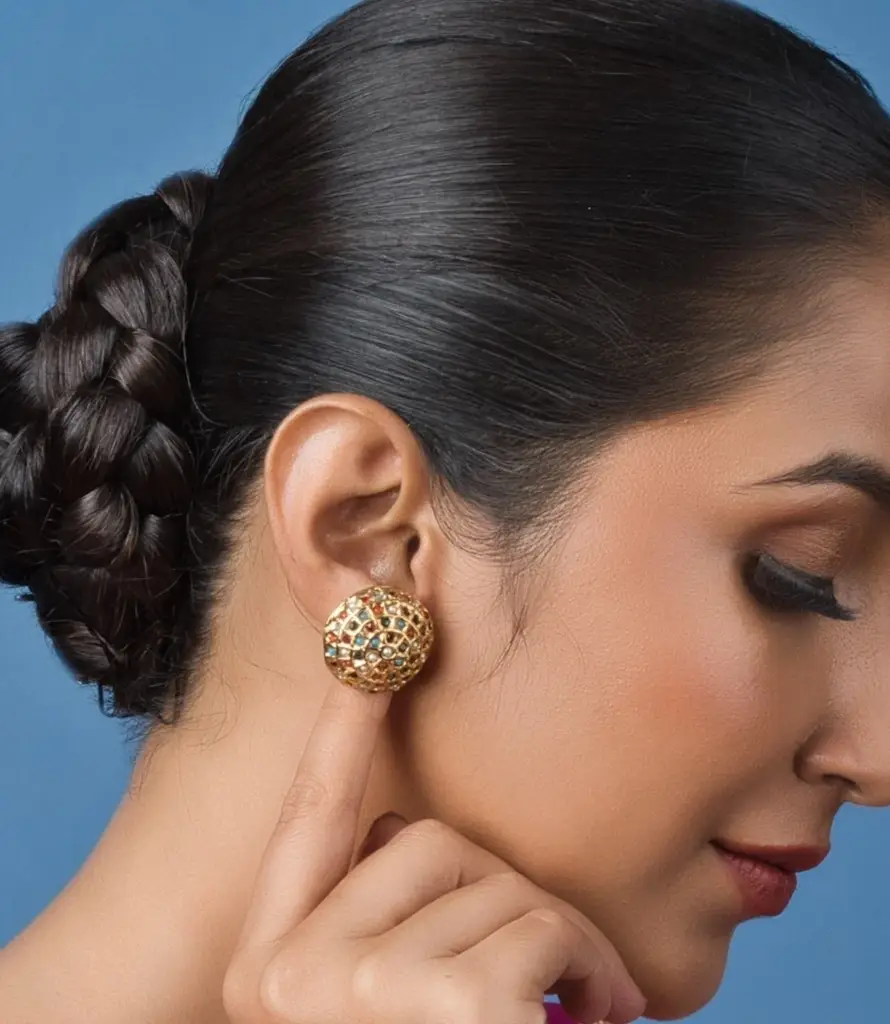 Sona Moti - Navratan Stud Earrings : RMQJ0133