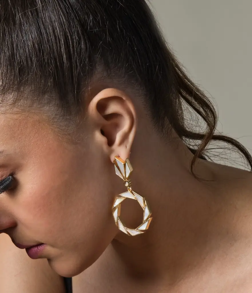 Shell Pearl Dangler Earrings : SKQJ185
