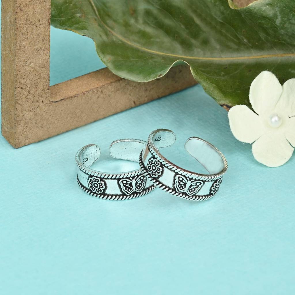 Butterfly Blossom Toe Ring : QTR354