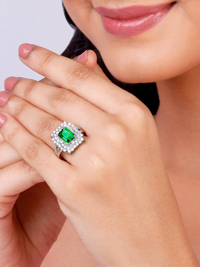 Giva 925 Sterling Silver Emerald Elite Ring