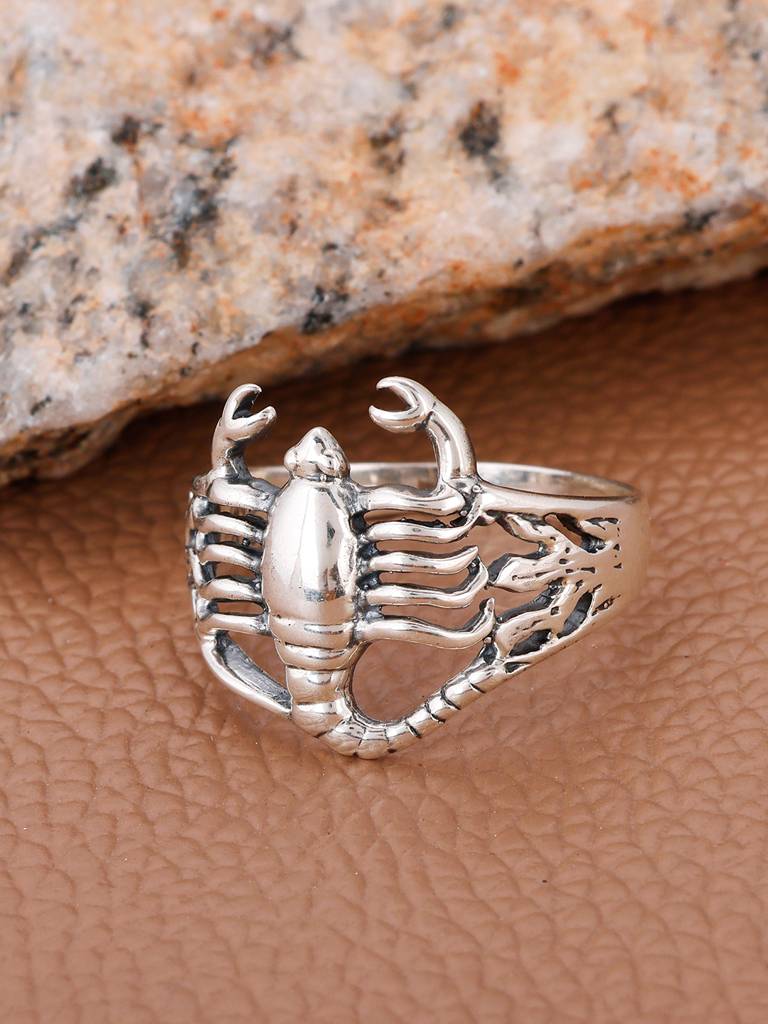 Giva 925 Oxidised Silver Scorpio Ring