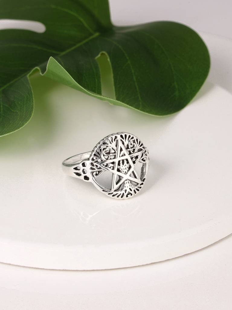 Giva 925 Oxidised Silver Classic Tree Star Ring