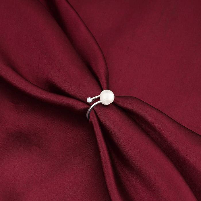 Giva 925 Sterling Silver Pearl Epoch Ring,Adjustable | Gifts For Women And Girls | With Ce : R01244