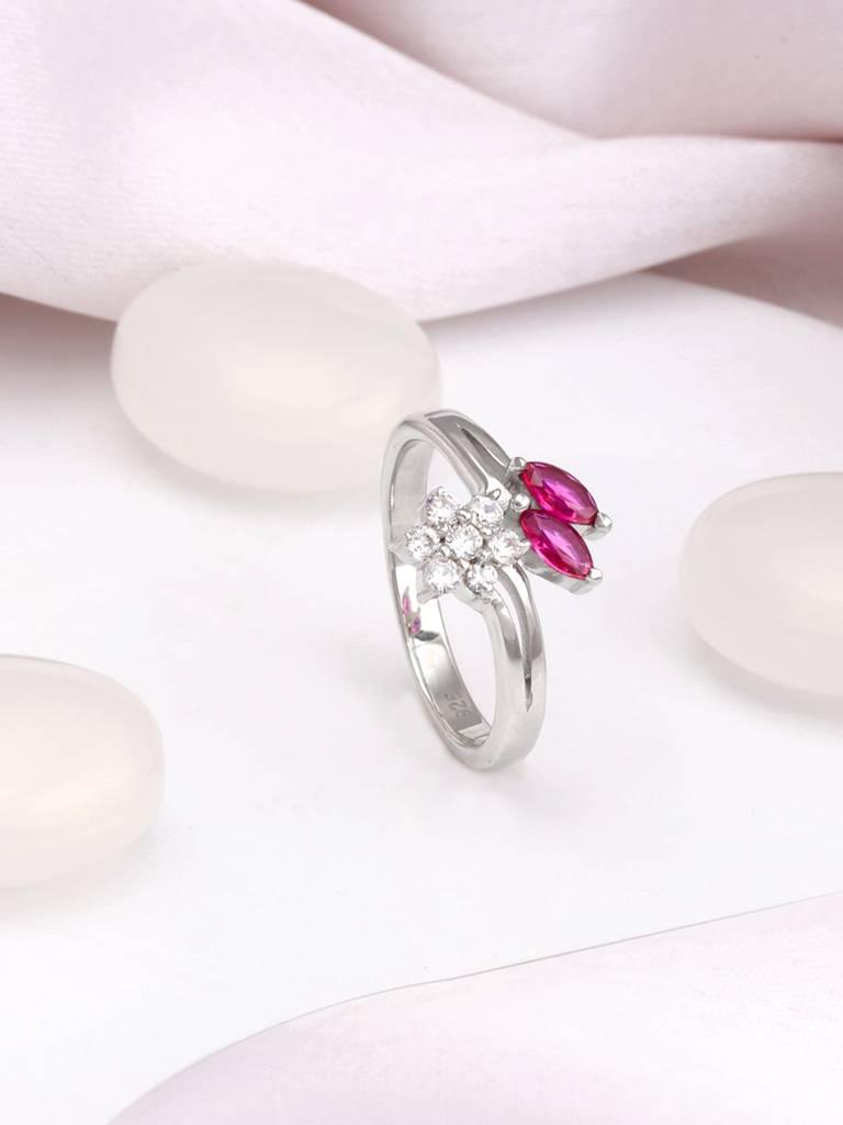 Giva 925 Sterling Silver Radiant Blossom Ring