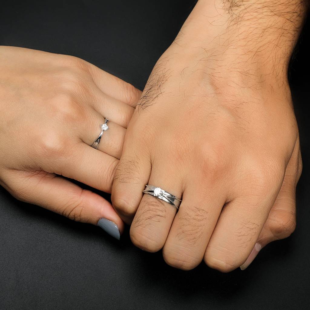 Silver Zircon Love Couple Bands : R0150