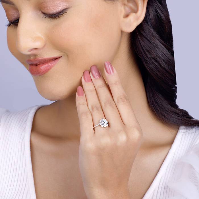 Giva 925 Sterling Silver Zircon Twilight Bloom Ring , Fixed Size, Indian - 12, Us - 6| Gif : R01573