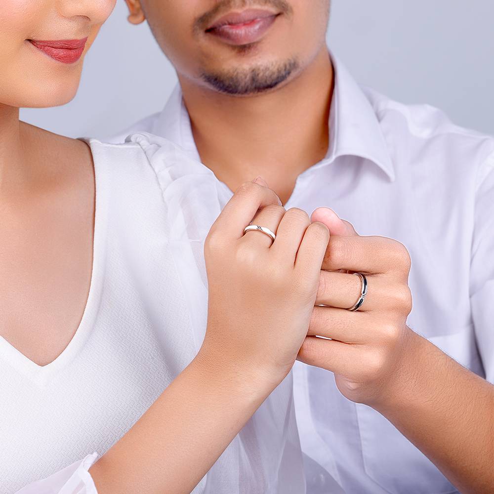 Giva 925 Sterling Silver B&W Couple Bands,Adjustable|Gift For Valentine | Gift For Girlfriend : R01697