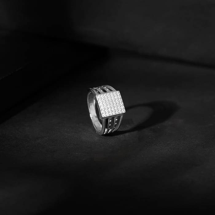 Giva 925 Silver Cluster Ring For Him,Fixed Size,Indian - 17,| Gifts For Mens And Boys| With Certific : R01804
