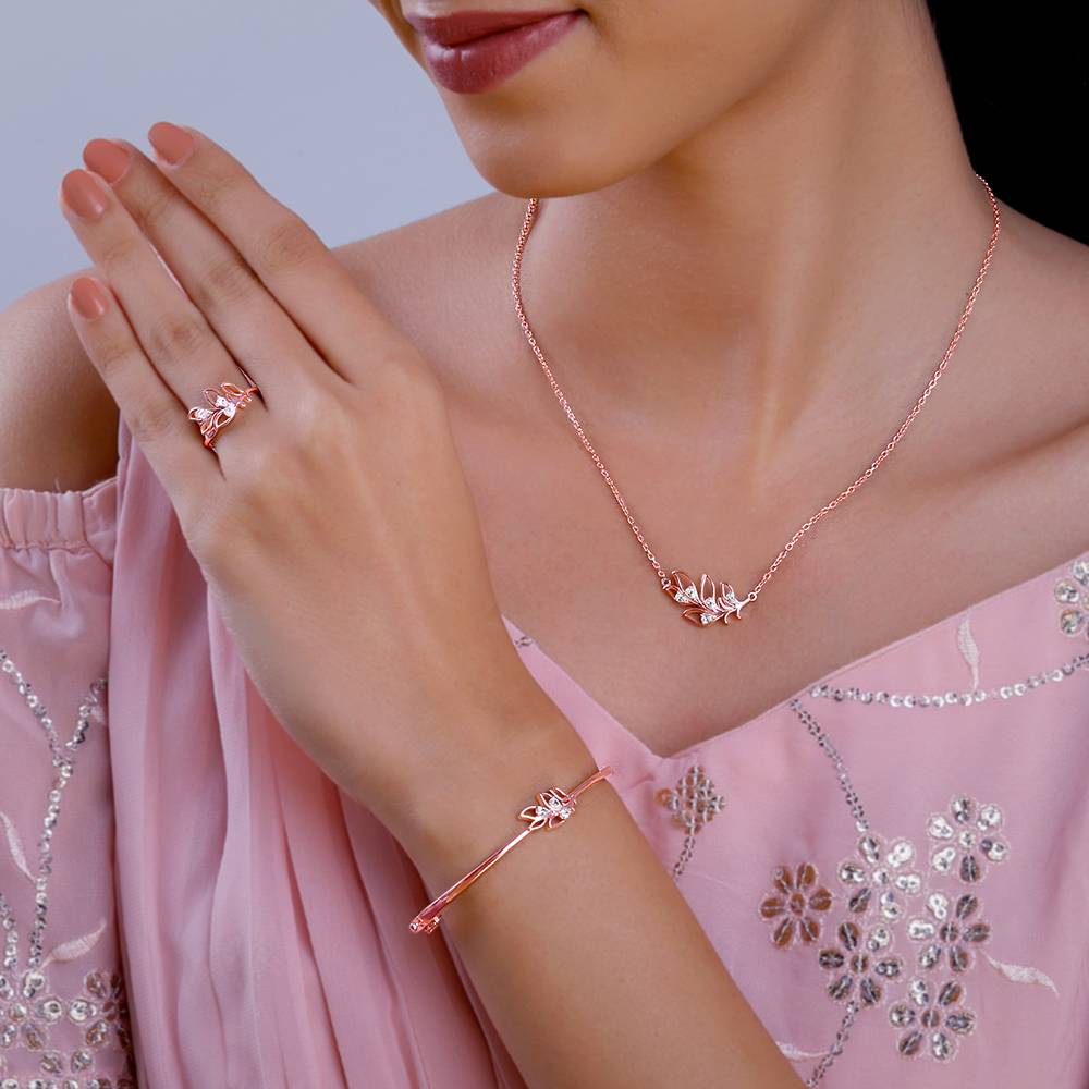 Giva 925 Silver Rose Gold Mor Pankh Set : R01811PD02505BR01060