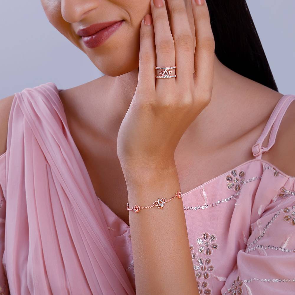 Giva 925 Silver Rose Gold Saumya Kamal Set : R01822BR01066