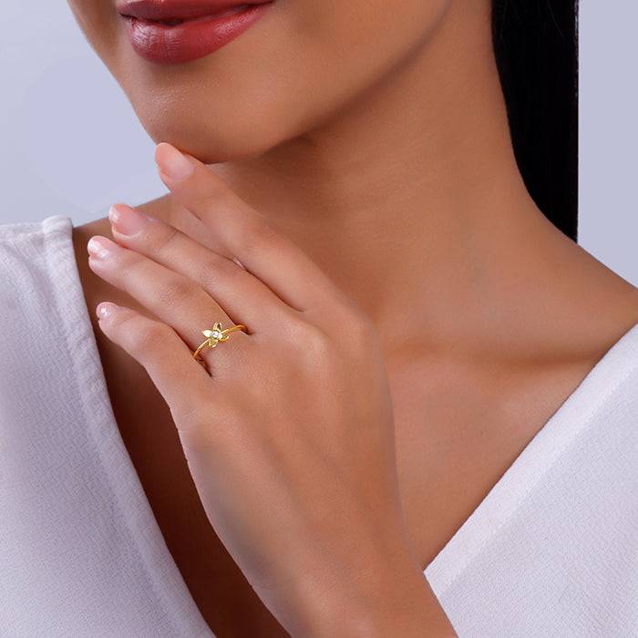 Golden Beautiful Orchid Ring : R01959