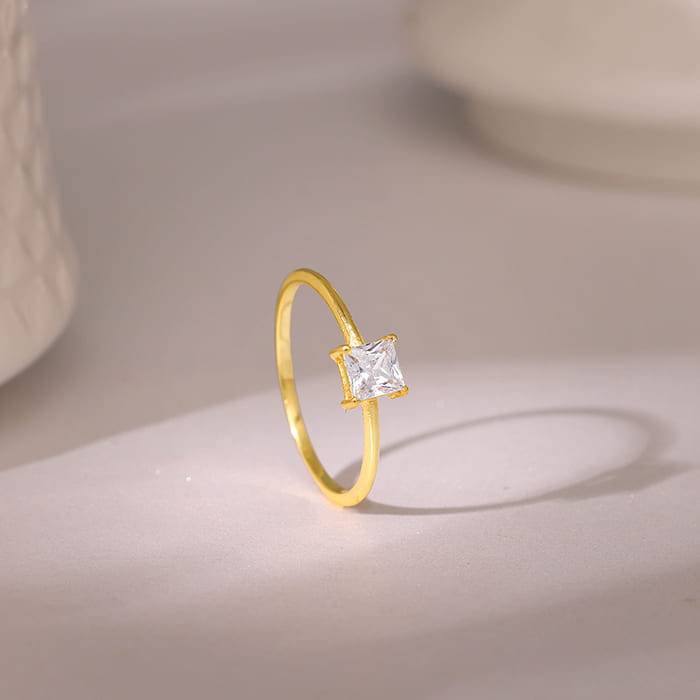 Golden Cubic Beauty Ring : R01961