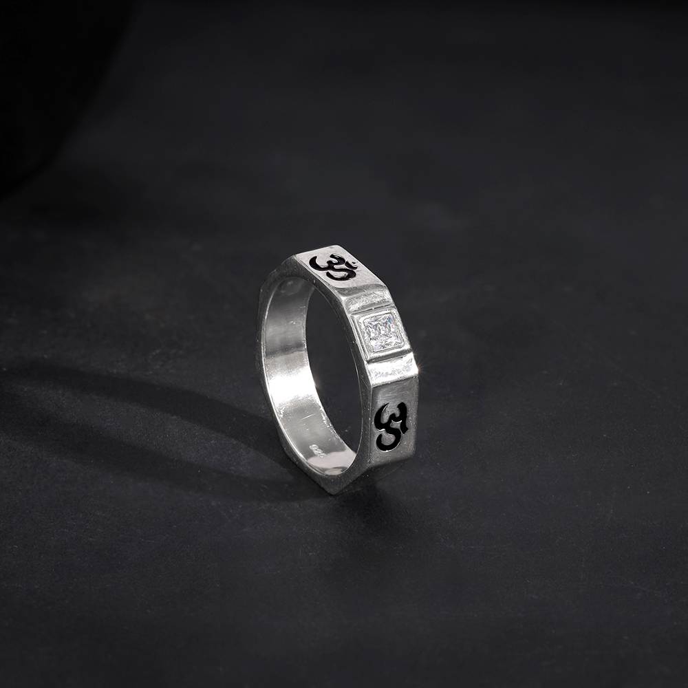 Giva 925 Silver Om Ring For Men,Fixed Size| Gifts For Men And Boys | With Certificate Of Authenticity And 925 Stam : R02231_17