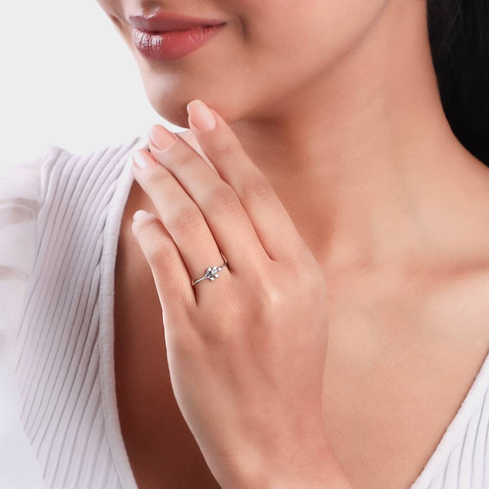 Silver Leaflet Ring : R02317