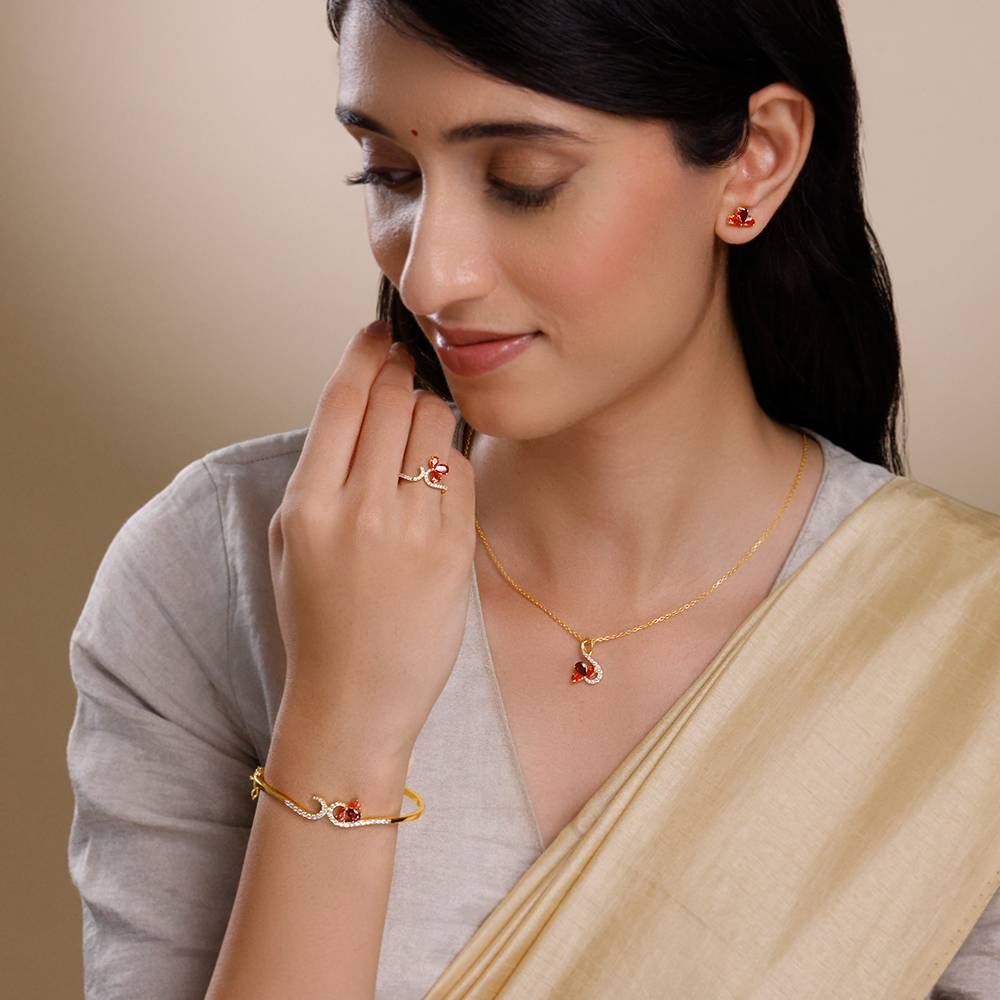 Golden Aurora Set Of 4| Gifts For Women And Girls : R02321PD02954BR01306ER03199