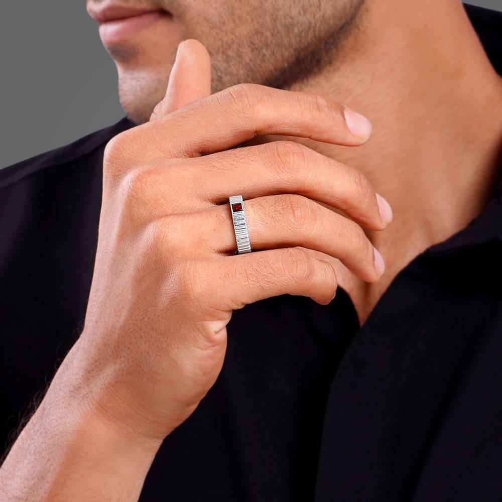 Giva 925 Silver Cog Garnet Ring For Him,Fixed Size : R02496_17