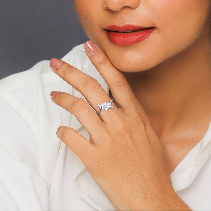 Silver Snowflake Ring : R0287