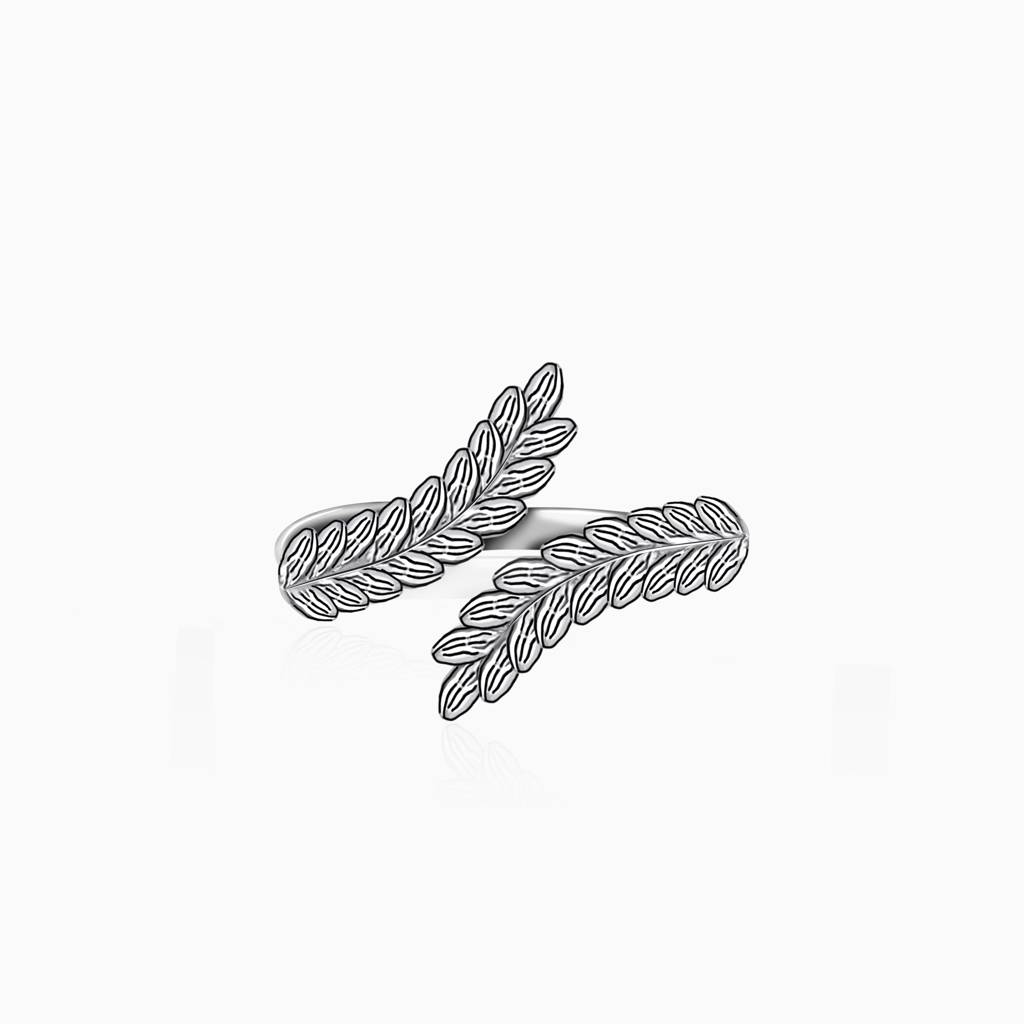 Silver Embrace Leaf Ring : R039