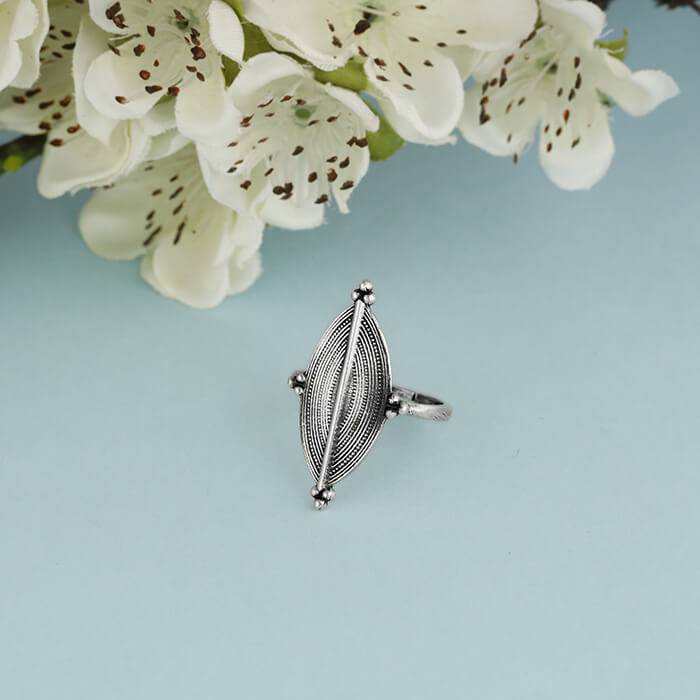 925 Oxidised Silver Willow Ring : R0468