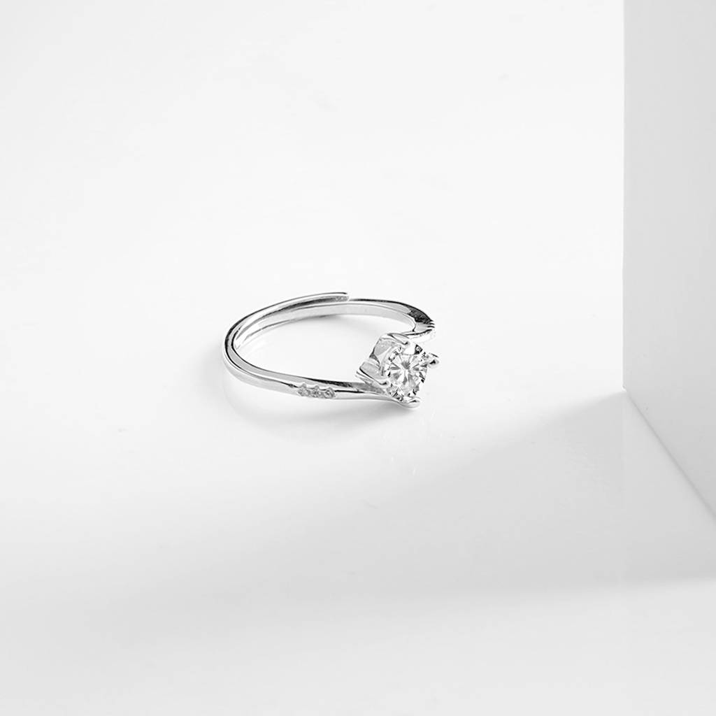 Silver Zircon Twinkle Ring : R064