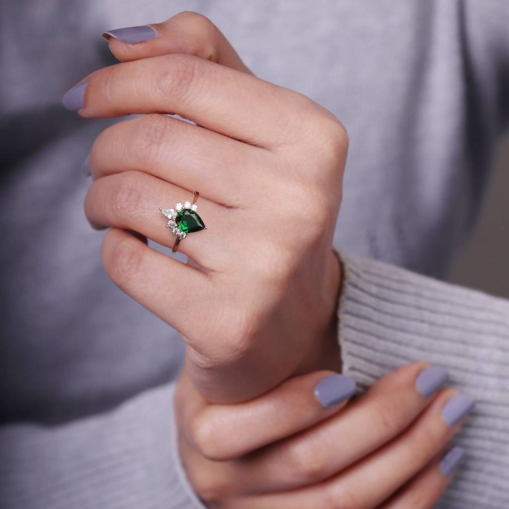 Rose Gold Emerald Green Drop Ring : R068