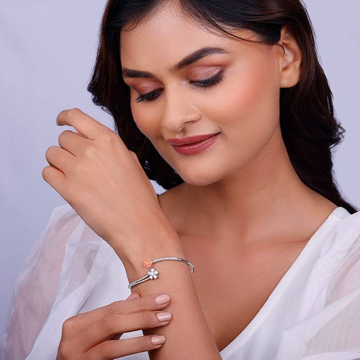 Giva 925 Silver Studded Rose Set Of Four| Gifts For Women And Girls | With Certificate Of  : R071PD02289ER02623BR0927