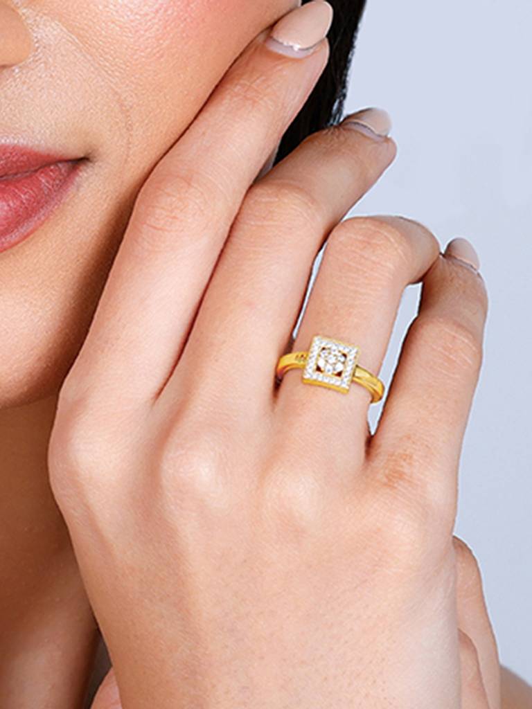 GIVA 925 Sterling Silver Anushka Sharma Golden Square Zircon Ring