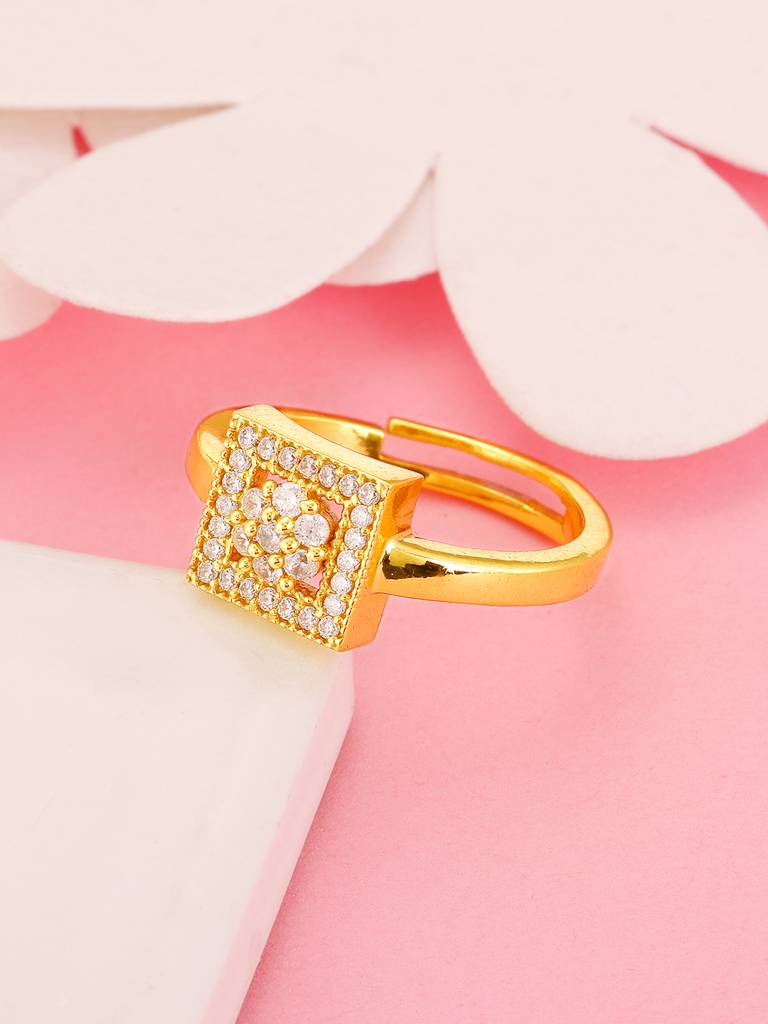 GIVA 925 Sterling Silver Anushka Sharma Golden Square Zircon Ring