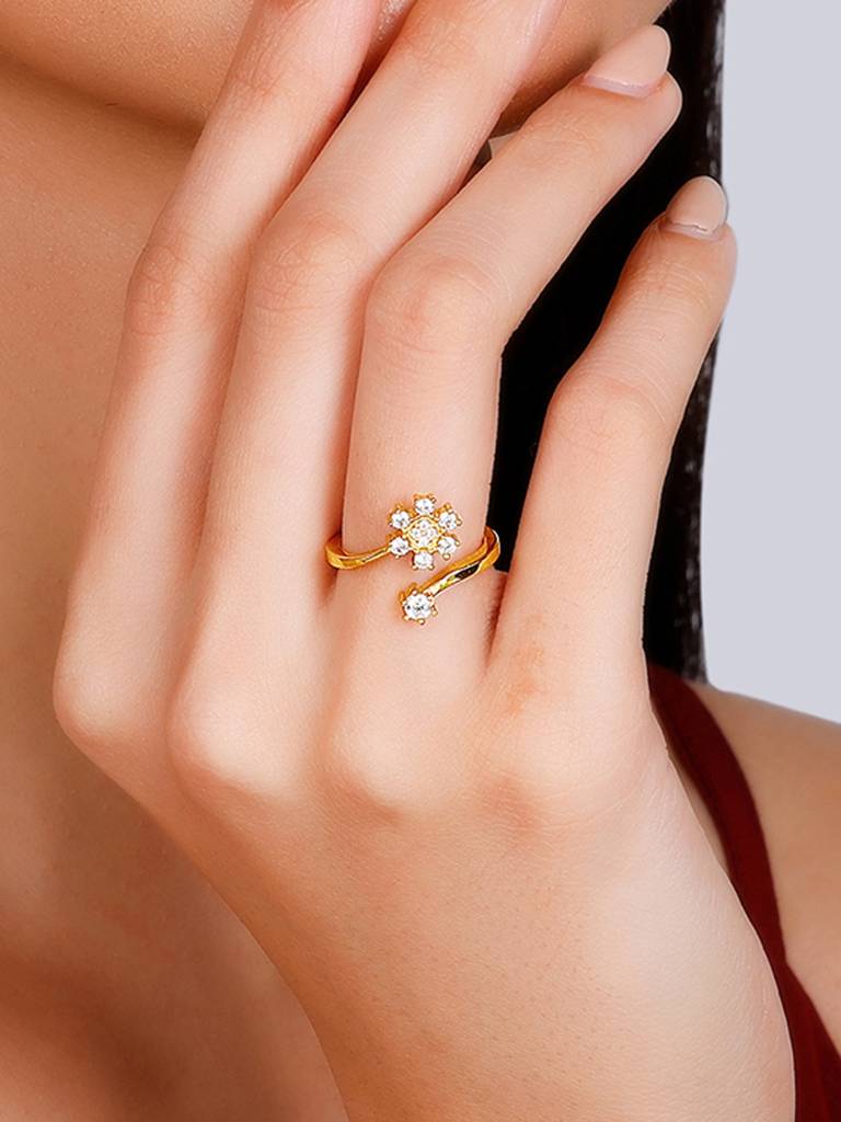 GIVA 925 Sterling Silver Anushka Sharma Golden Blooming Flower Ring